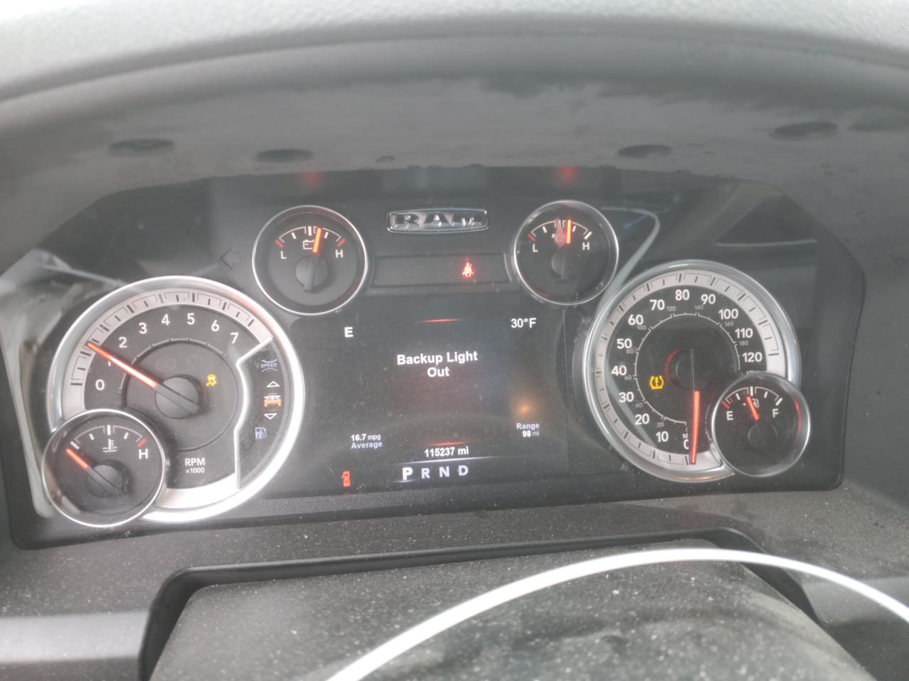 2017 RAM 1500 - Image 9