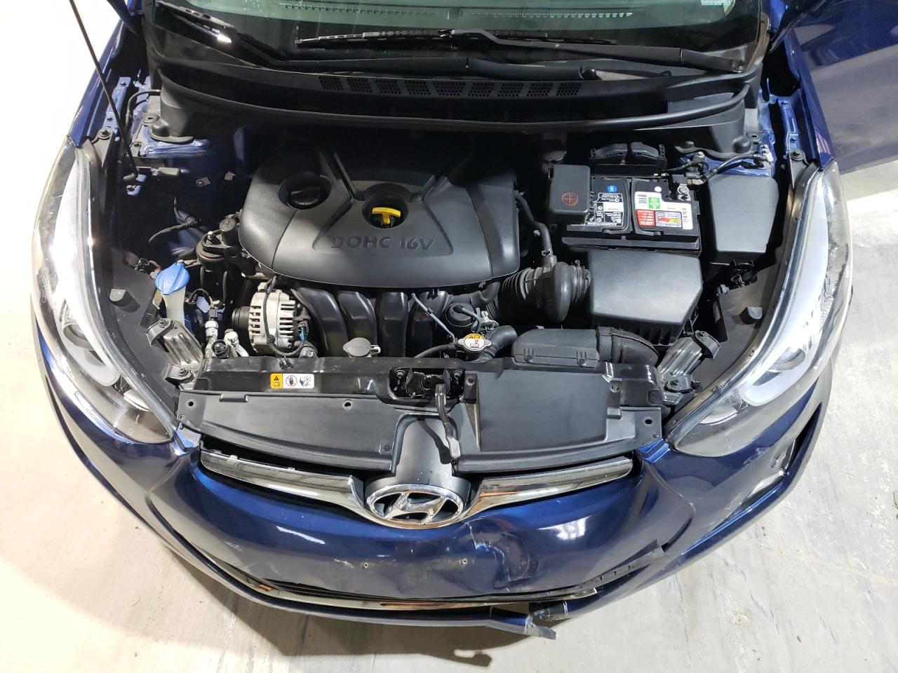 2015 Hyundai Elantra - Image 11