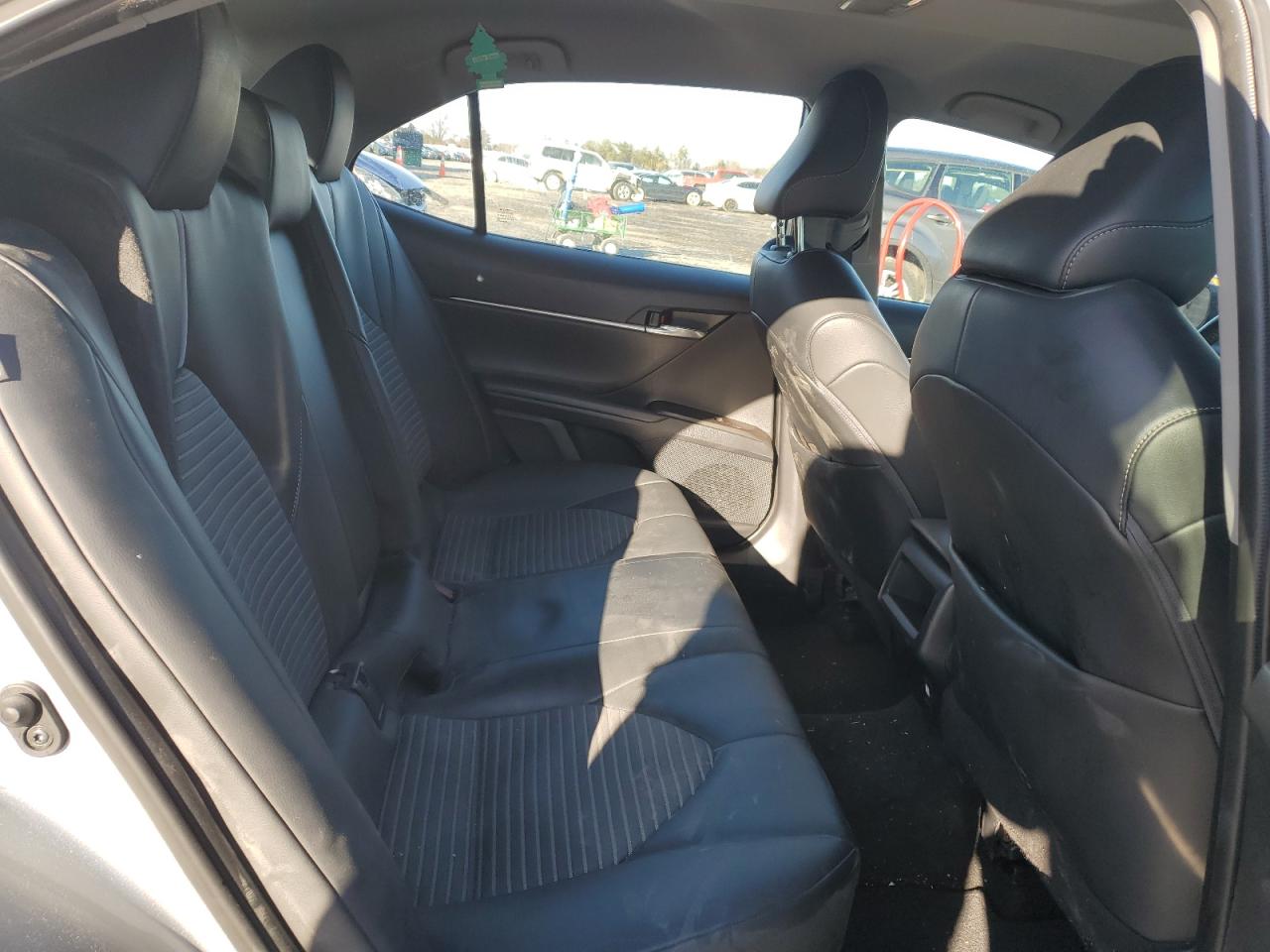 2022 Toyota Camry - Image 10