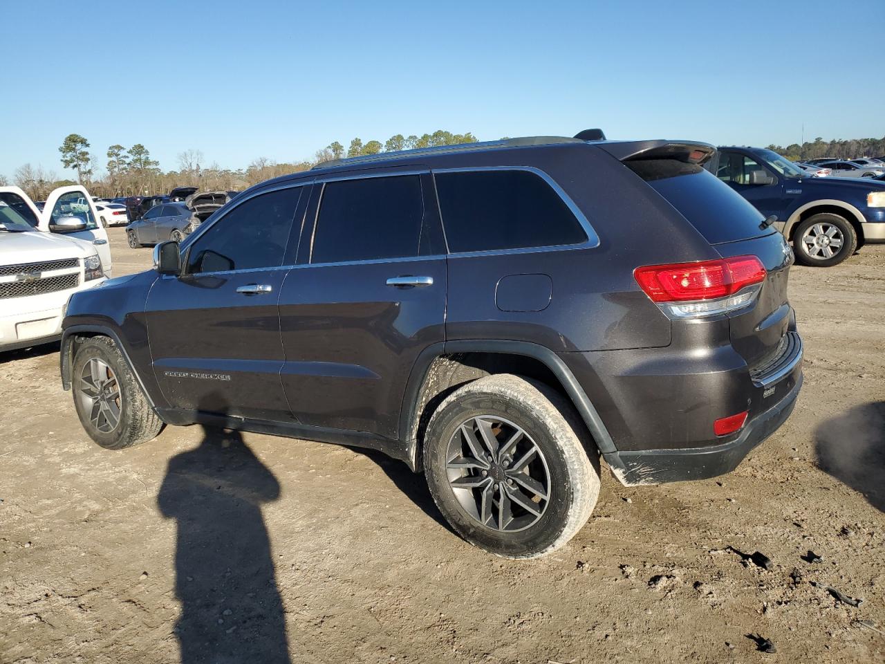 2019 Jeep Grand Cherokee - Image 2