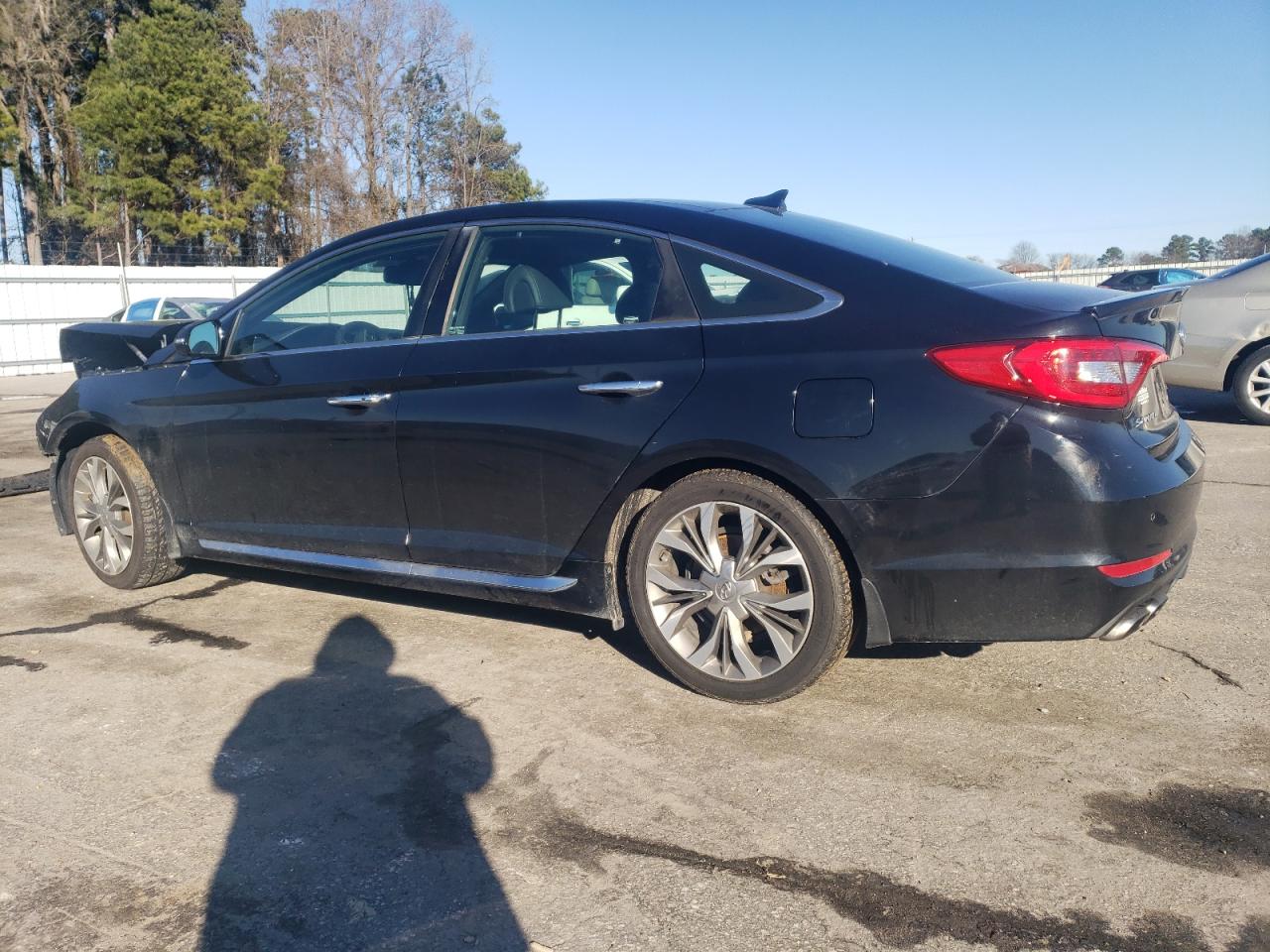2015 Hyundai Sonata - Image 2