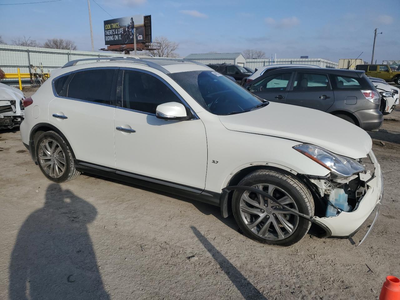 2016 Infiniti QX50 - Image 4