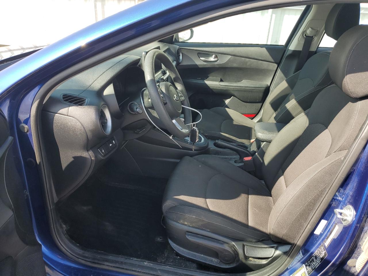 2021 Kia Forte - Image 7