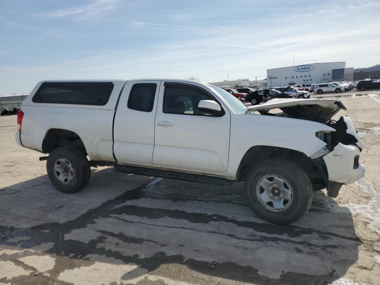 2017 Toyota Tacoma - Image 4