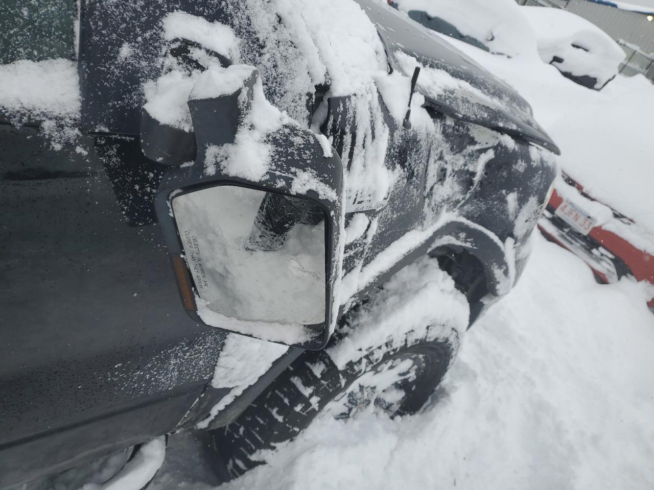 2005 Ford F-150 - Image 13