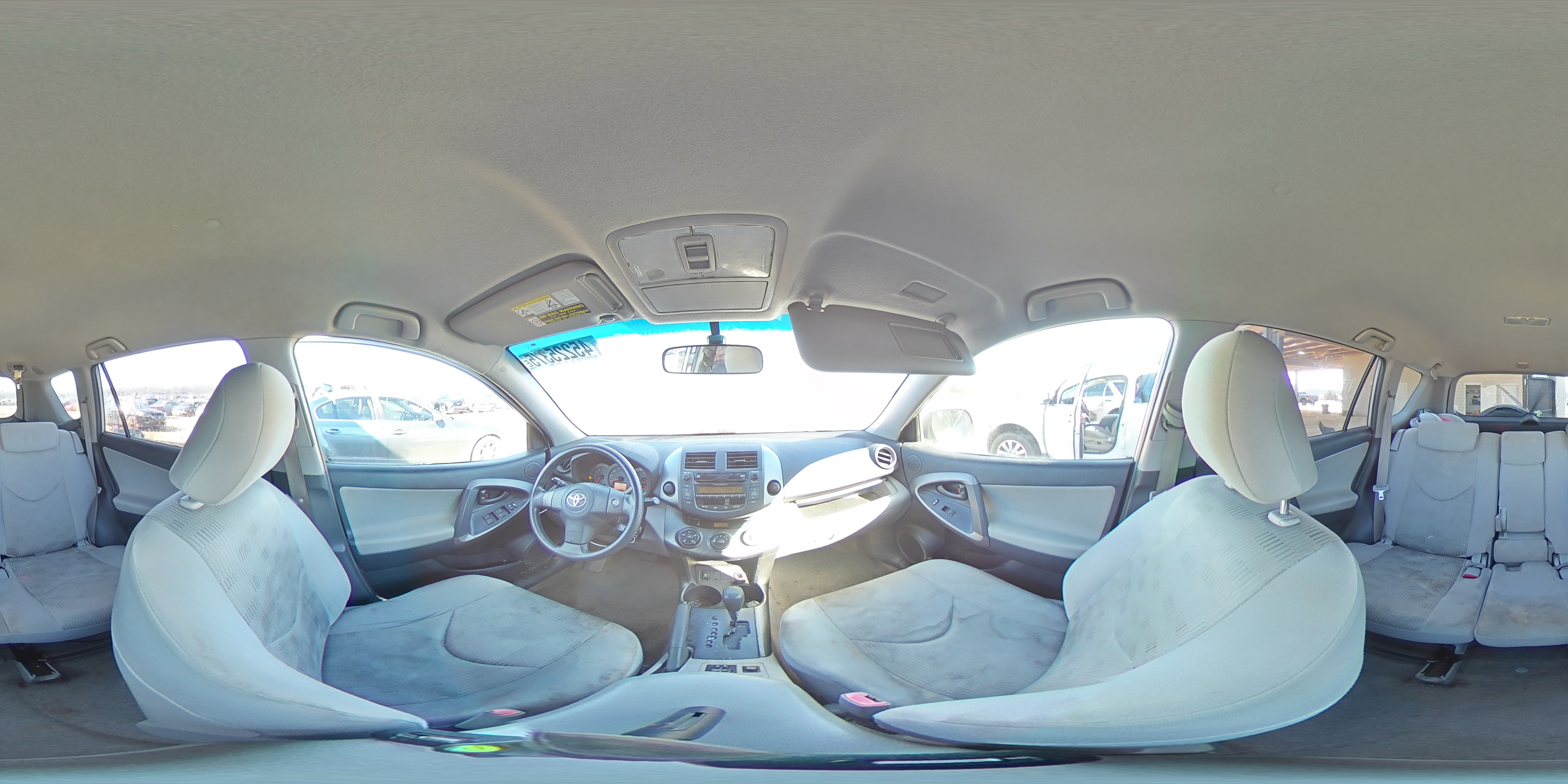 2010 Toyota RAV 4 - Image 13