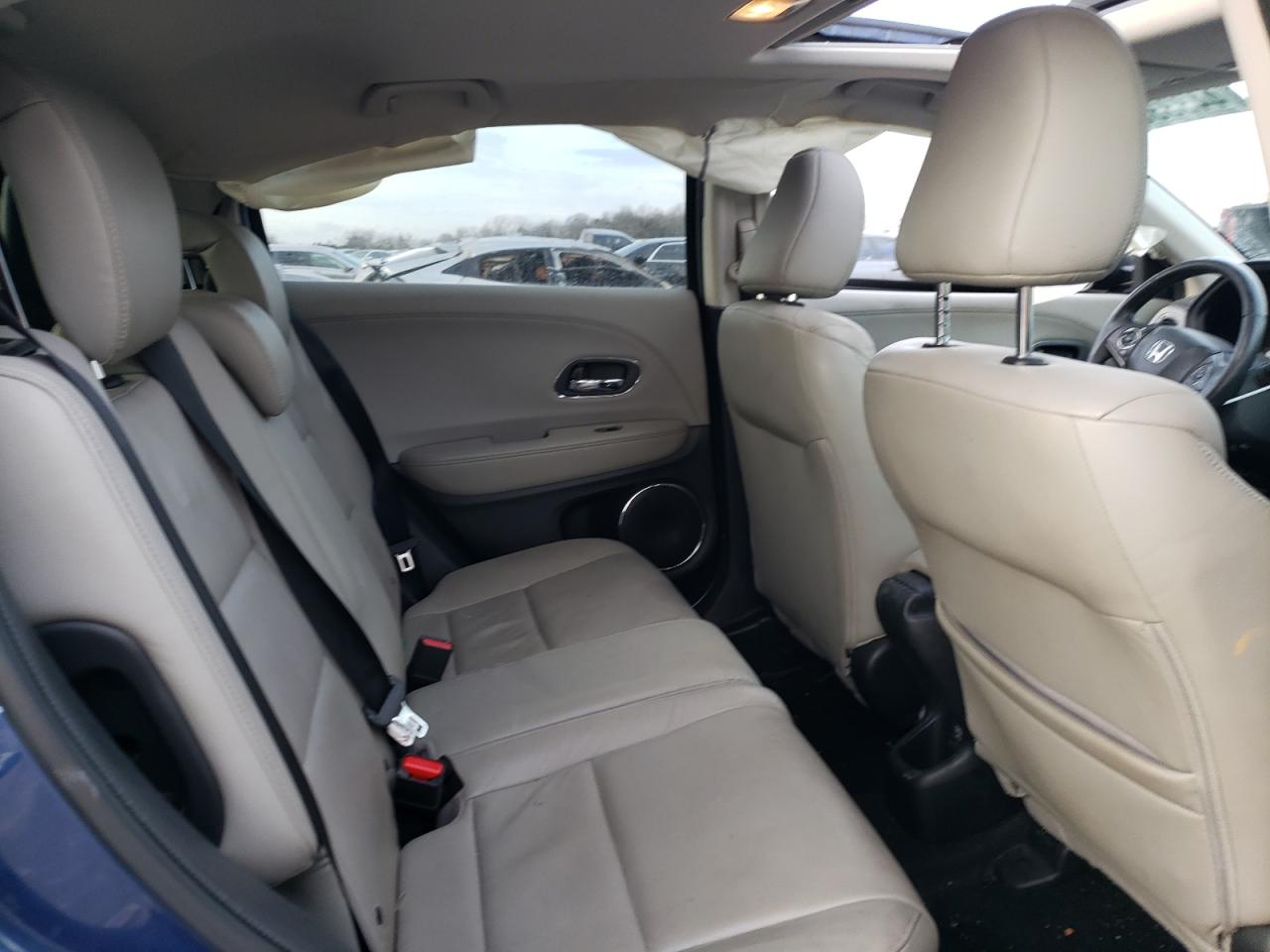 2016 Honda HR-V - Image 11