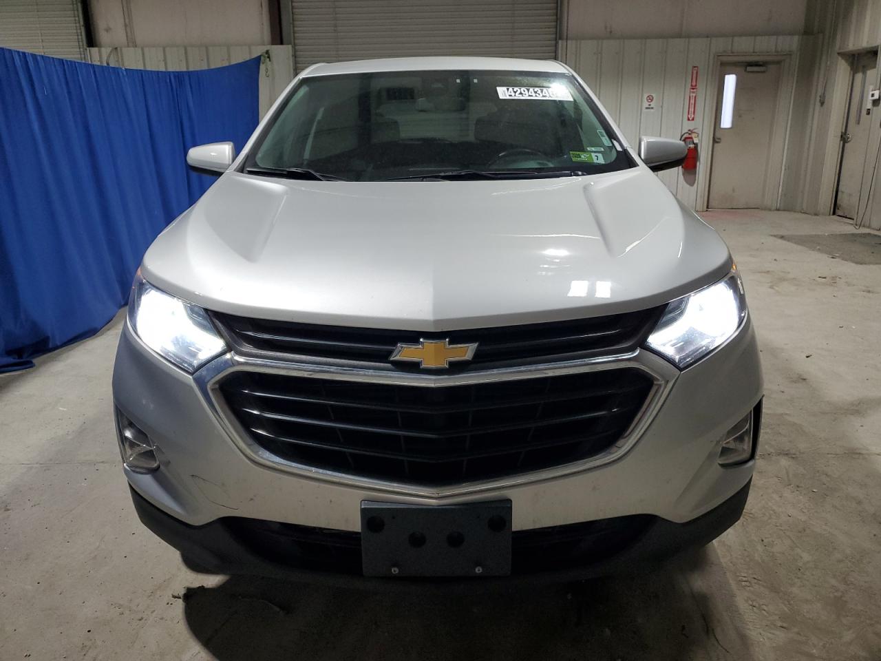 2020 Chevrolet Equinox - Image 5