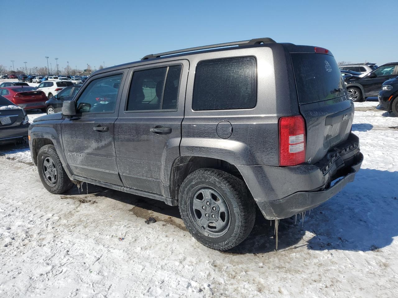 2016 Jeep Liberty (Patriot) - Image 2