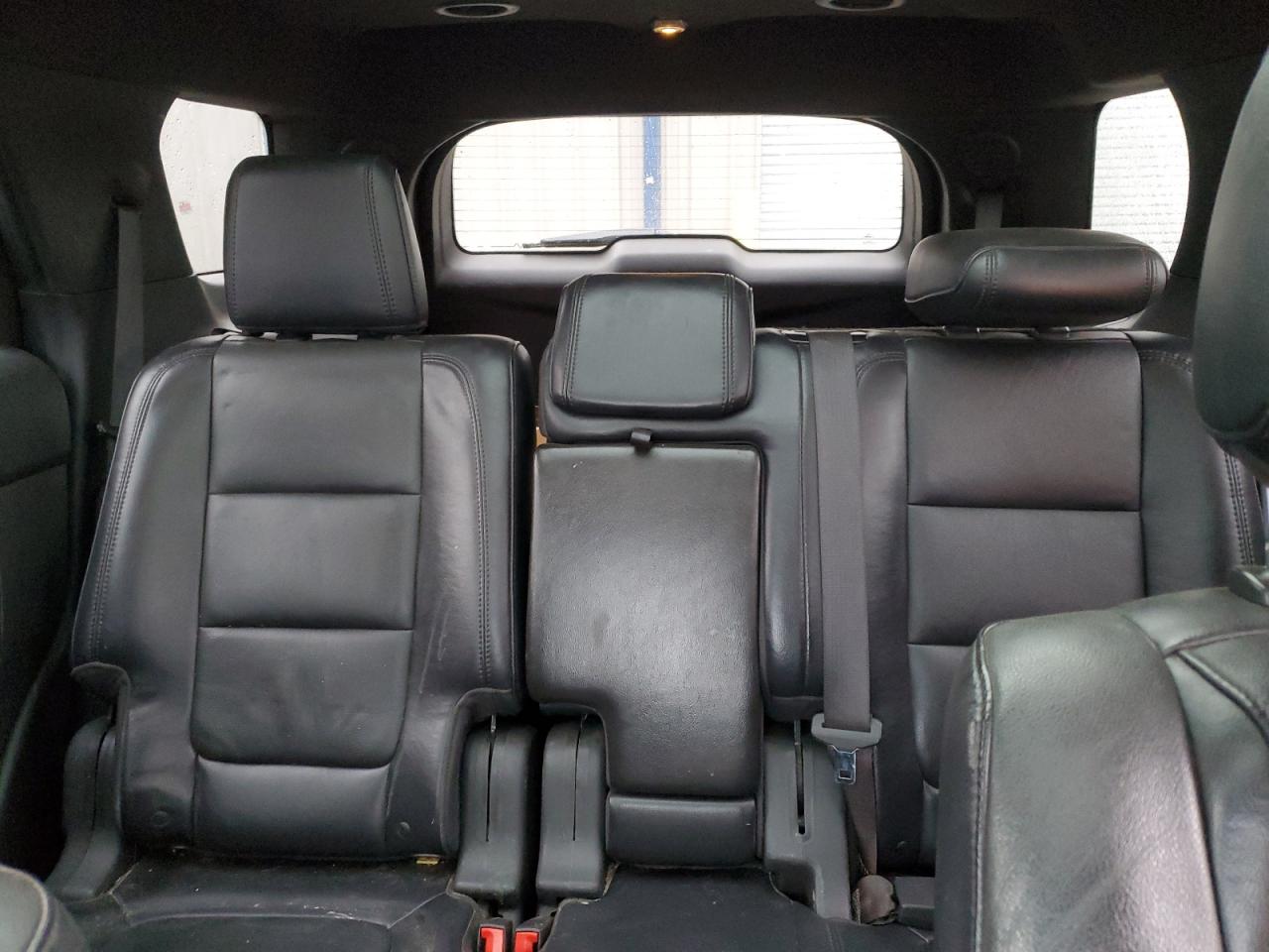 2012 Ford Explorer - Image 10