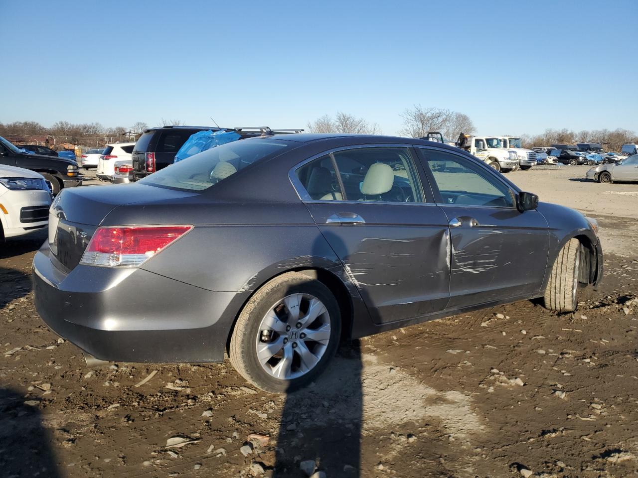 2010 Honda Accord - Image 3
