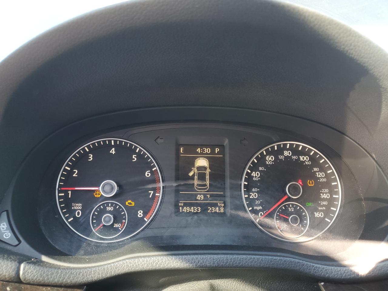 2014 Volkswagen Passat - Image 9