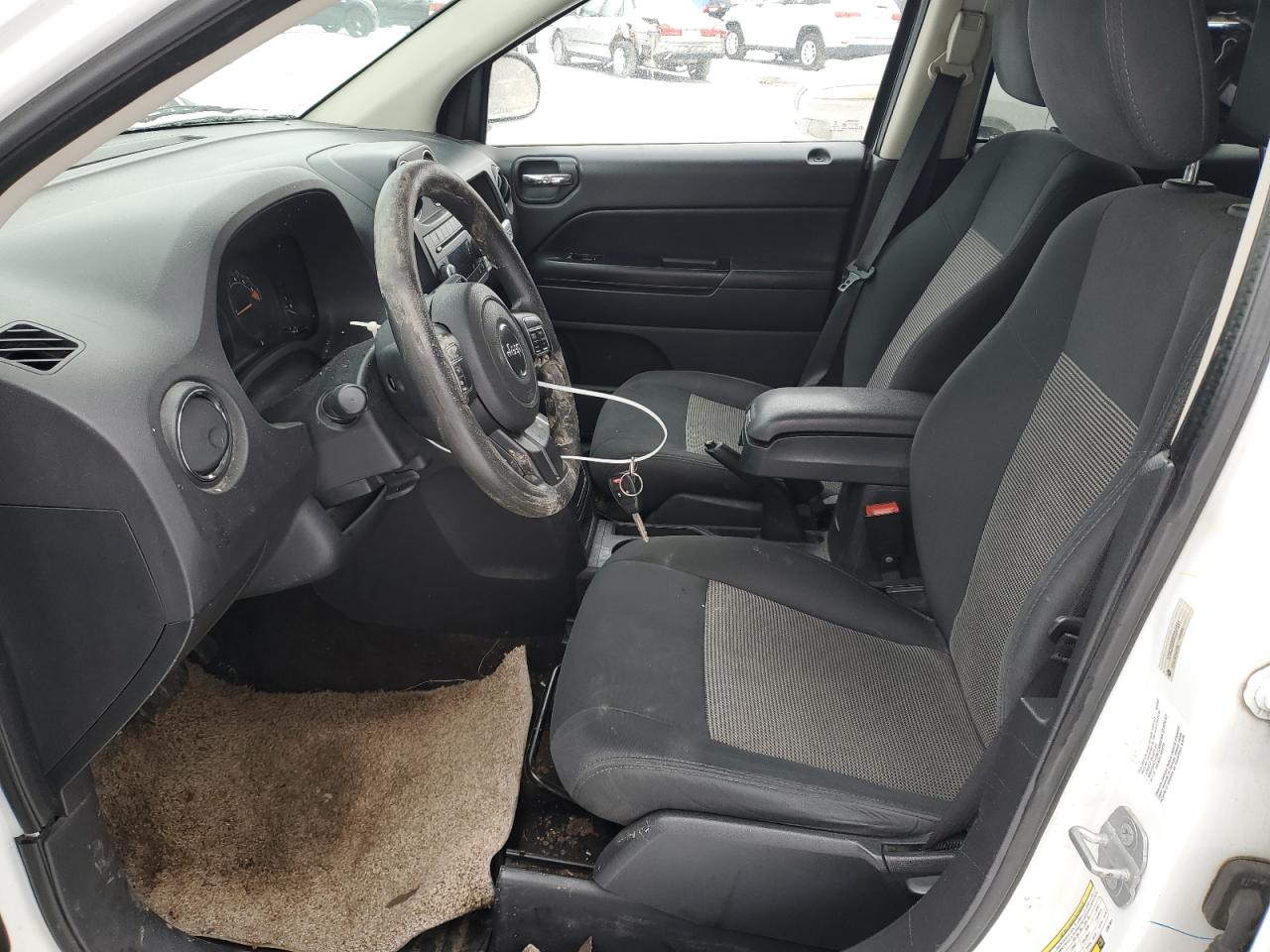 2014 Jeep Compass - Image 7