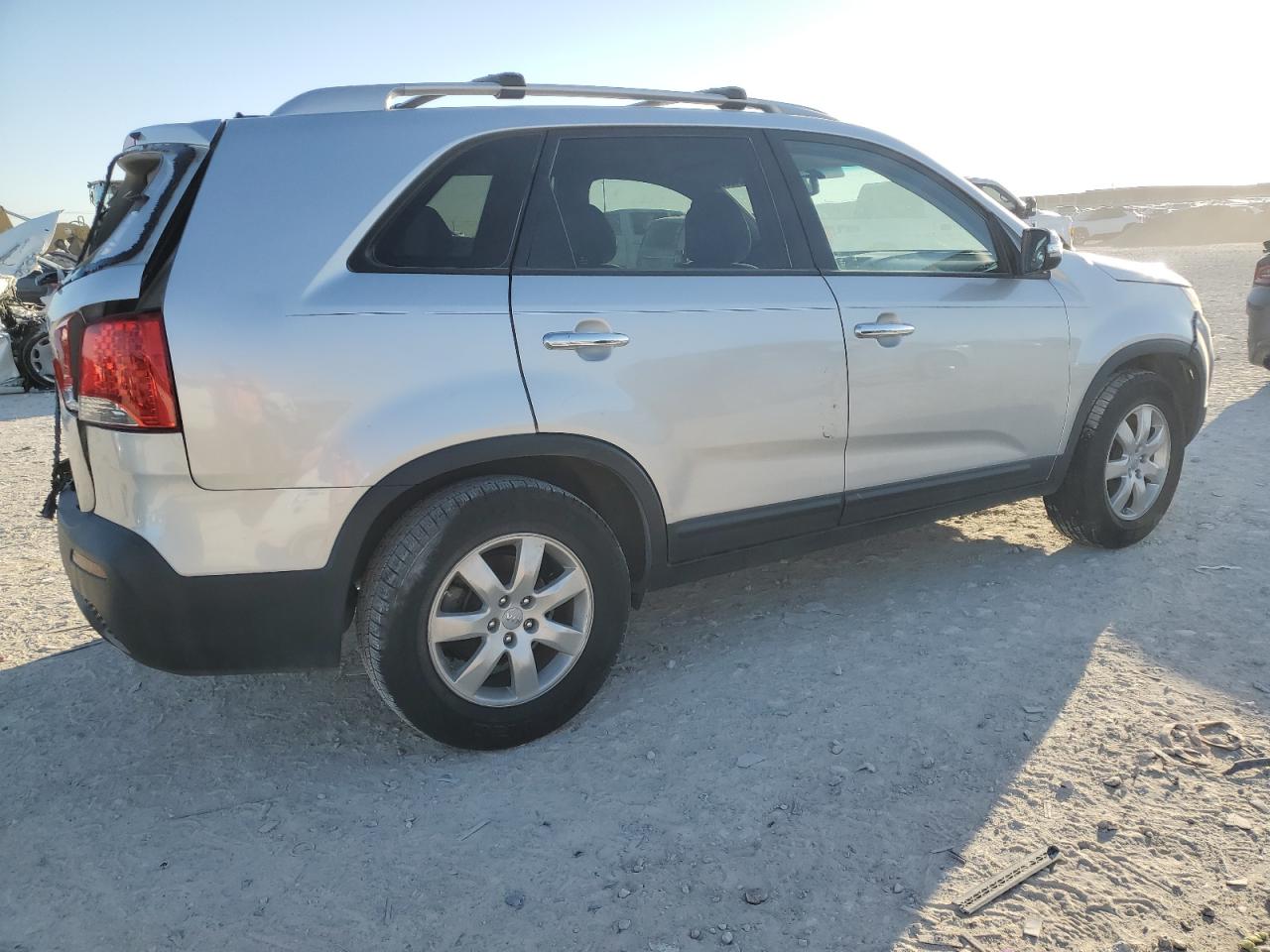 2012 Kia Sorento - Image 3