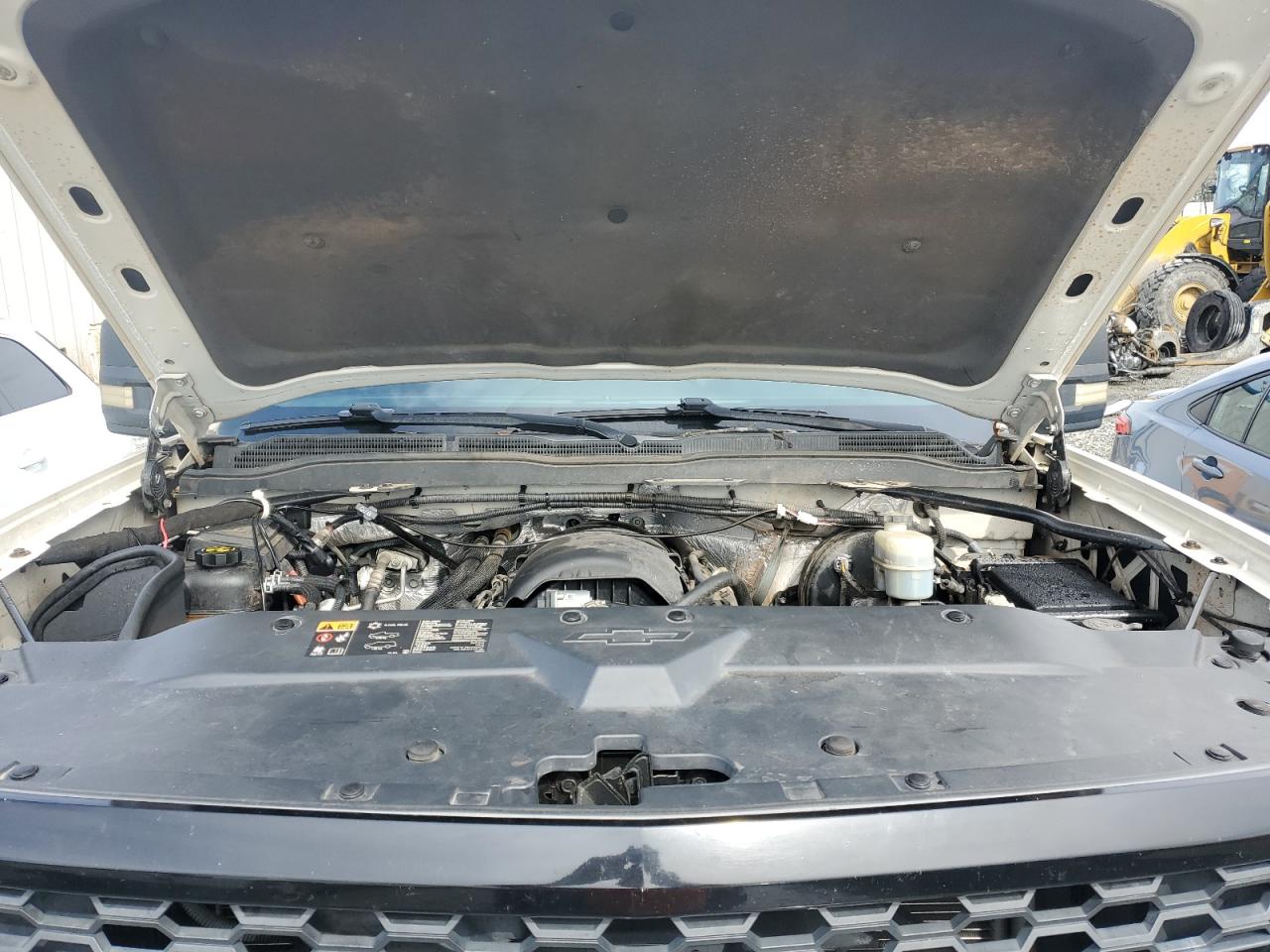 2015 Chevrolet Silverado - Image 11