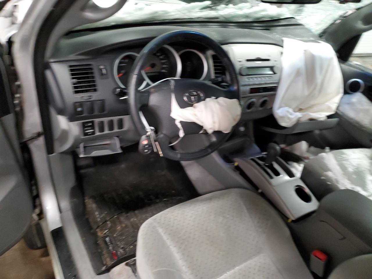 2008 Toyota Tacoma - Image 8