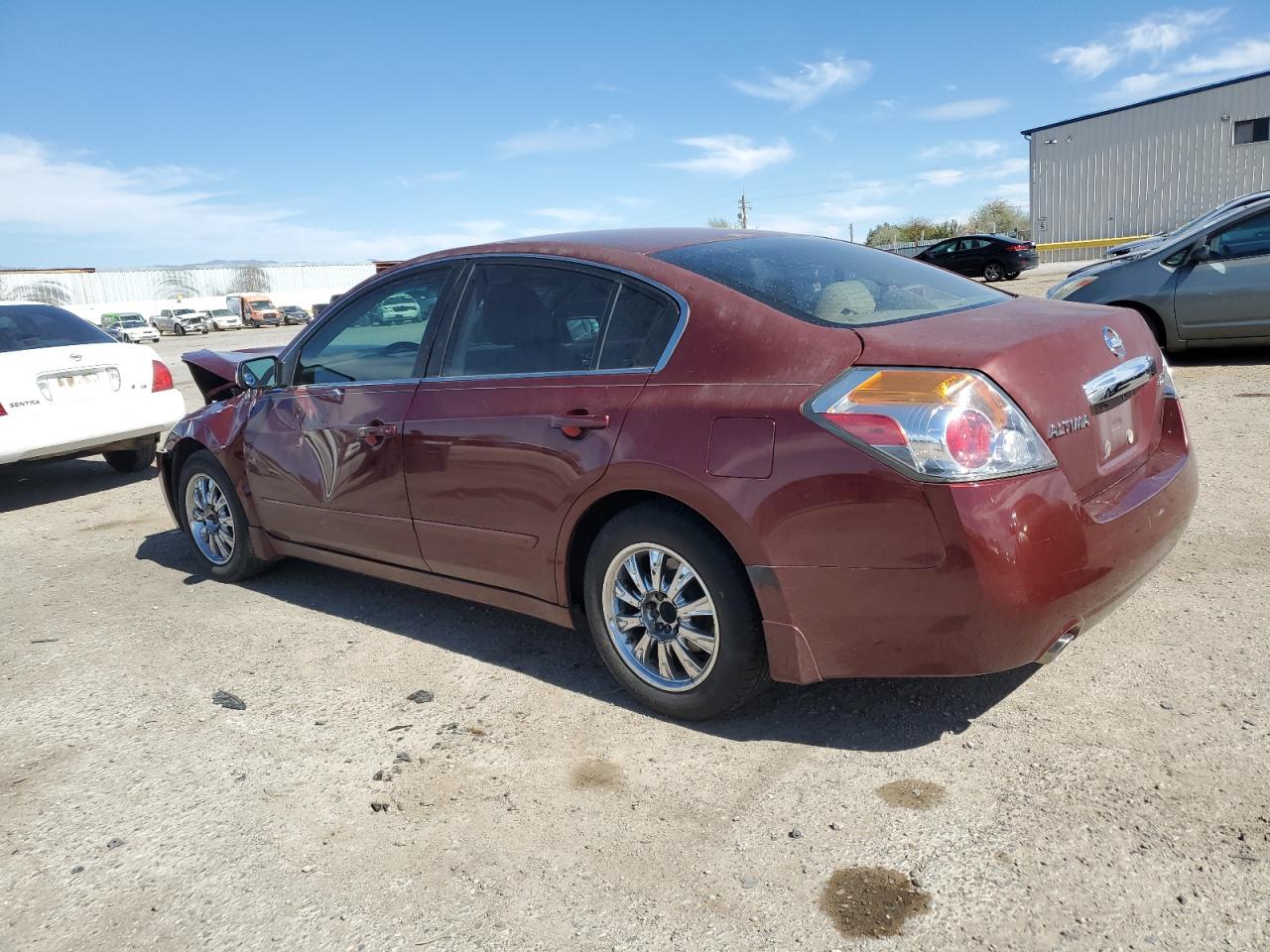 2011 Nissan Altima - Image 2