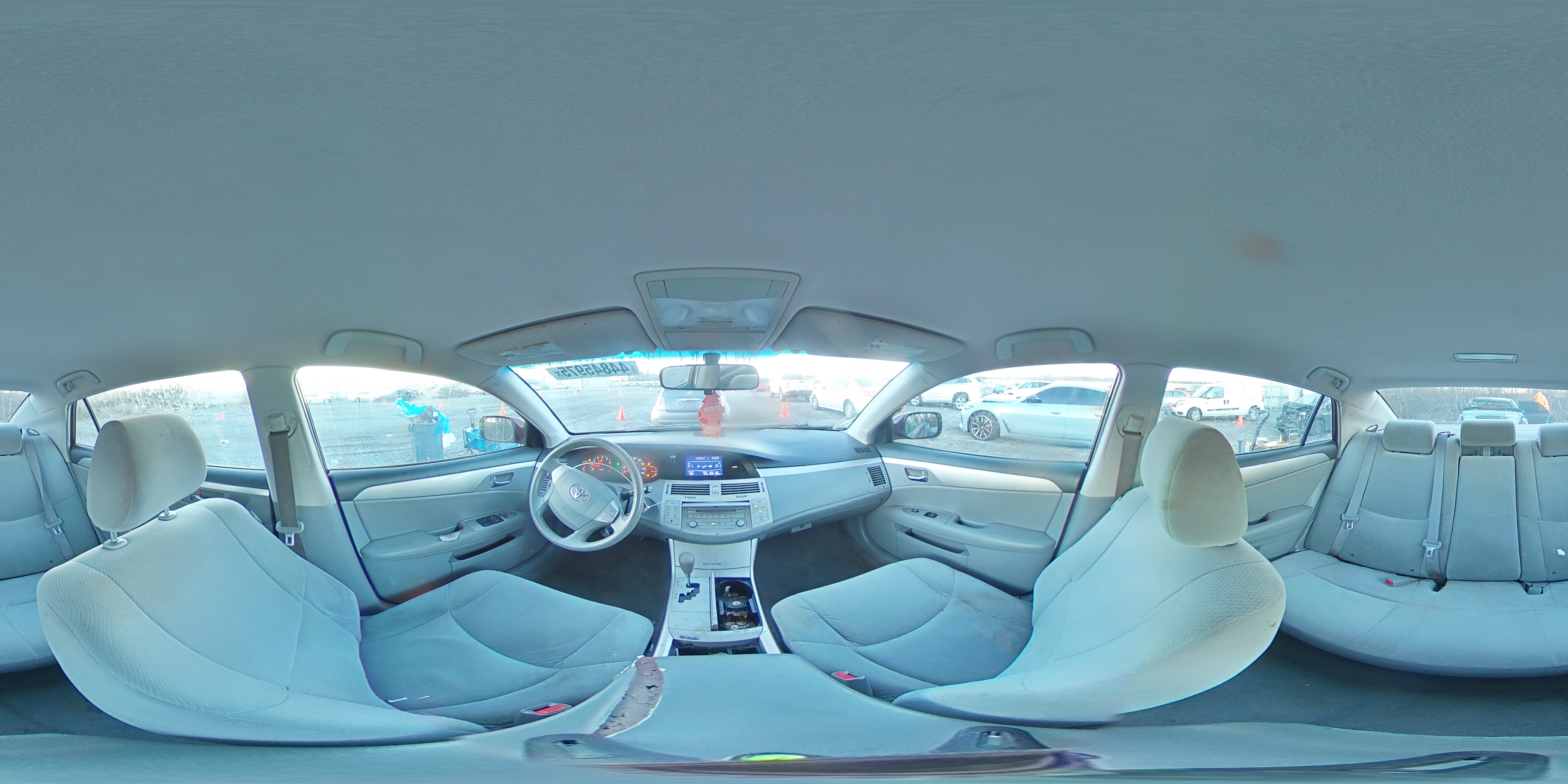 2007 Toyota Avalon - Image 13