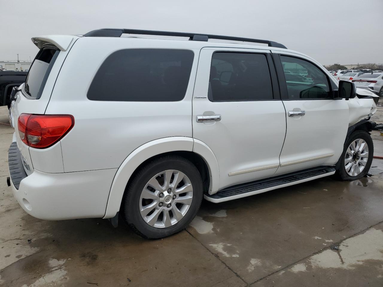 2008 Toyota Sequoia - Image 3
