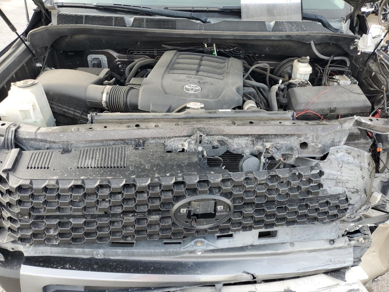 5TFAY5F13JX720251 TOYOTA TUNDRA 2018