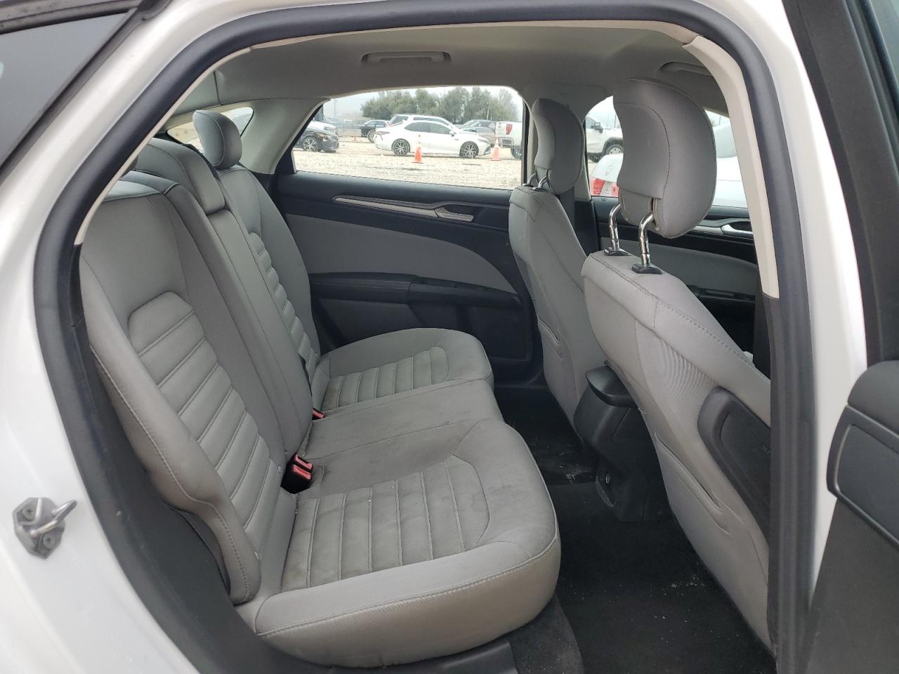 2014 Ford Fusion - Image 10