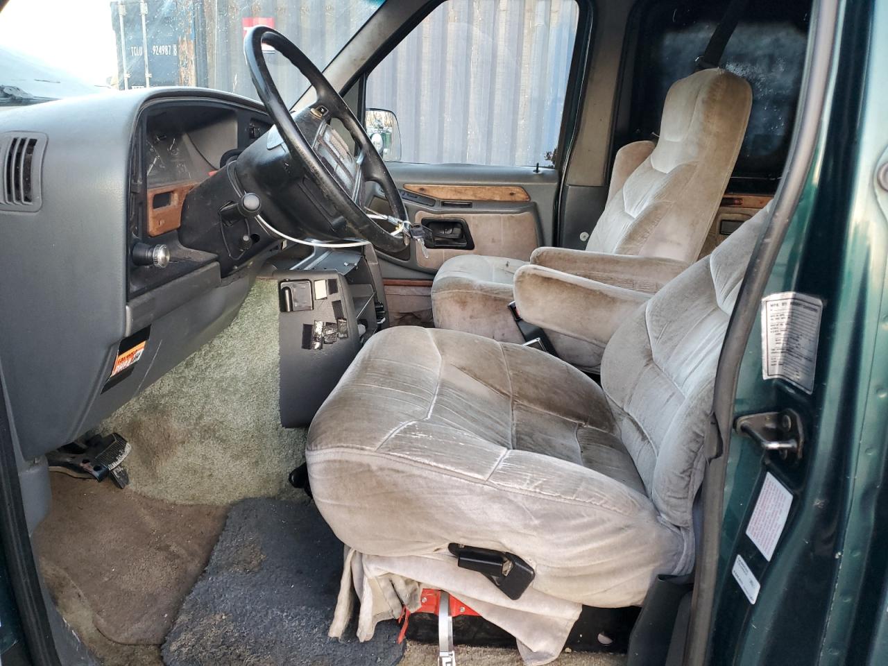 1994 Ford Econoline - Image 7