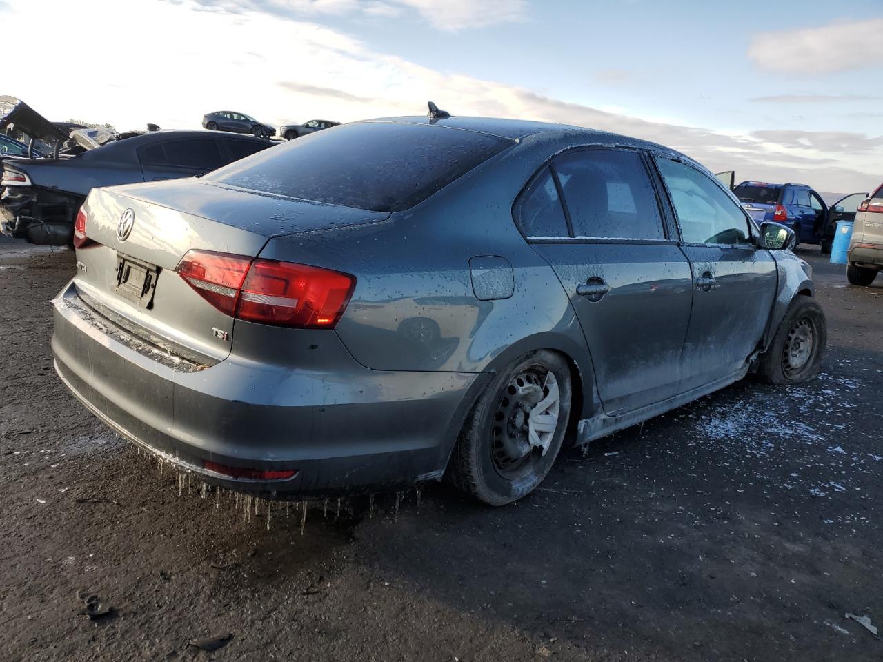 2016 Volkswagen Jetta - Image 3