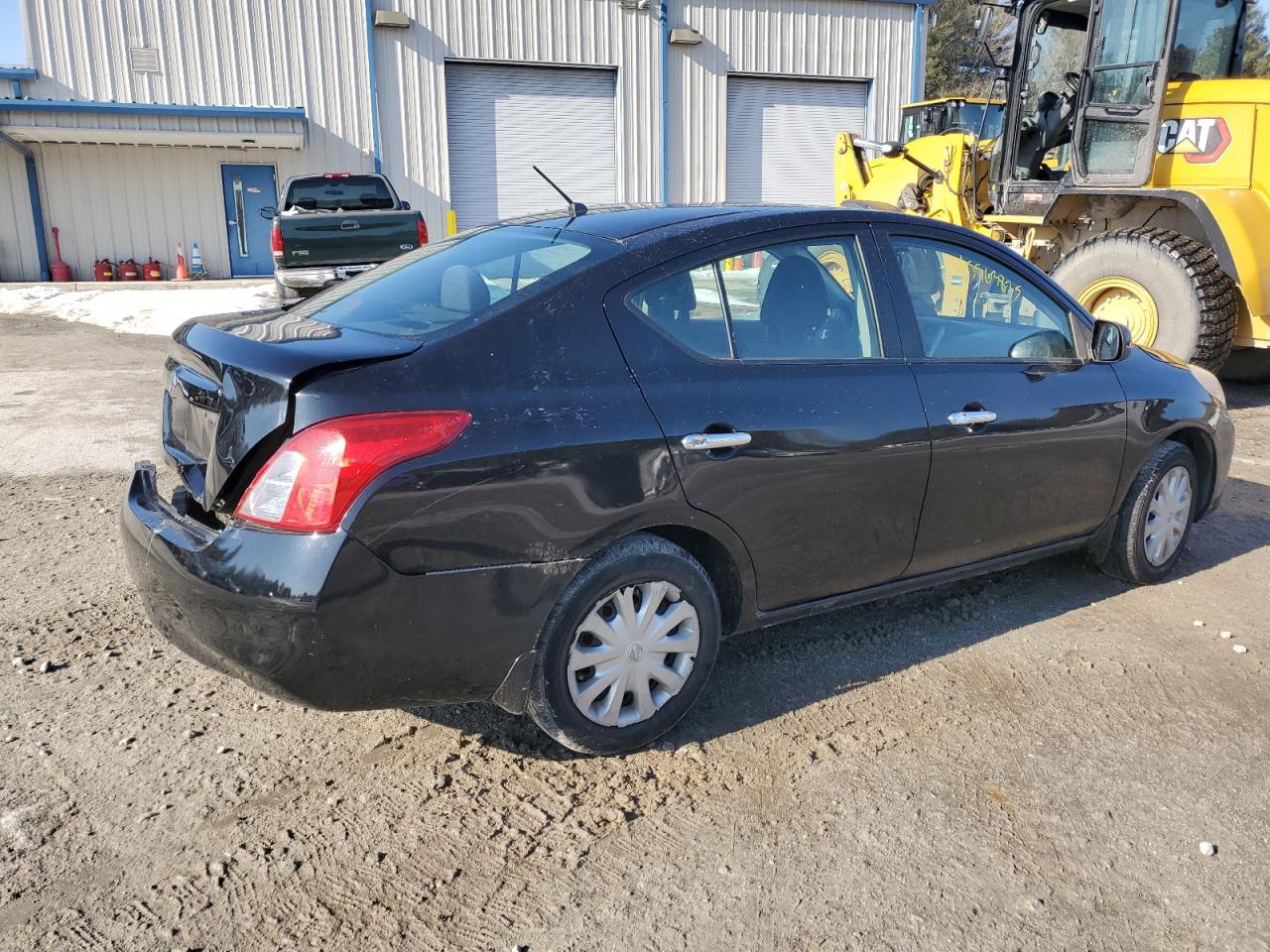 2012 Nissan Versa - Image 3