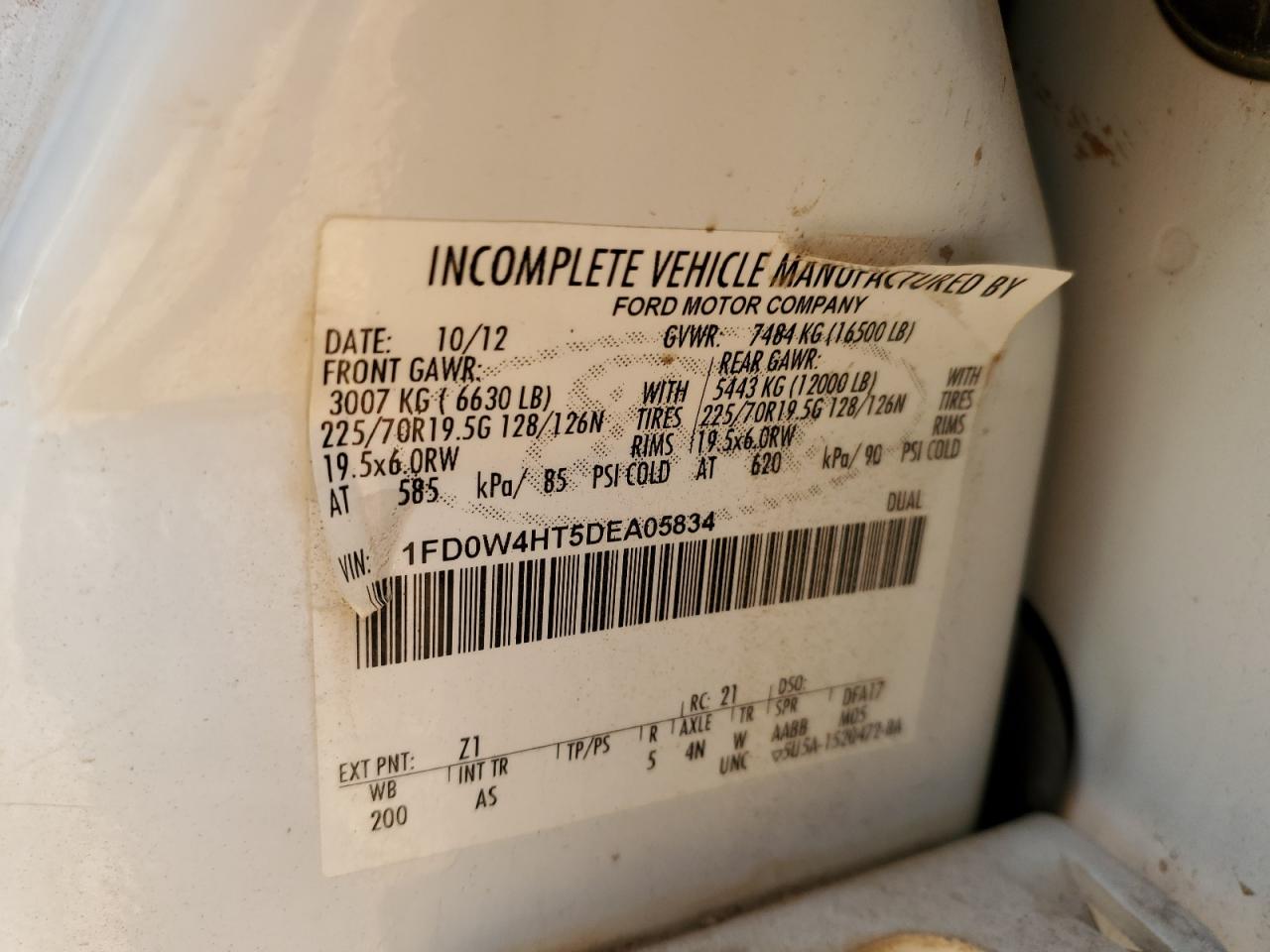2013 Ford F450 - Image 14