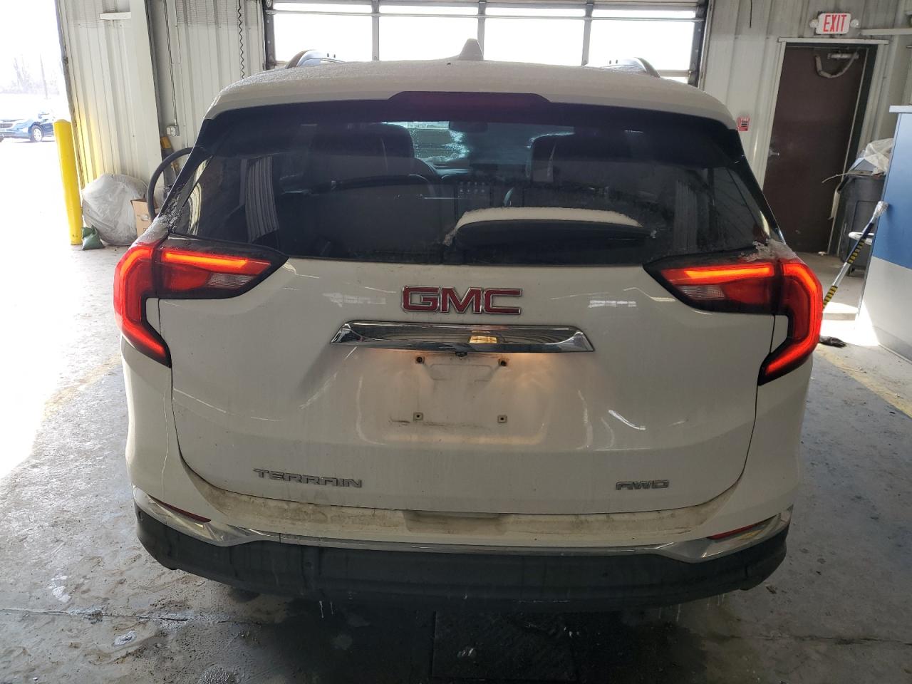 2018 GMC Terrain - Image 6