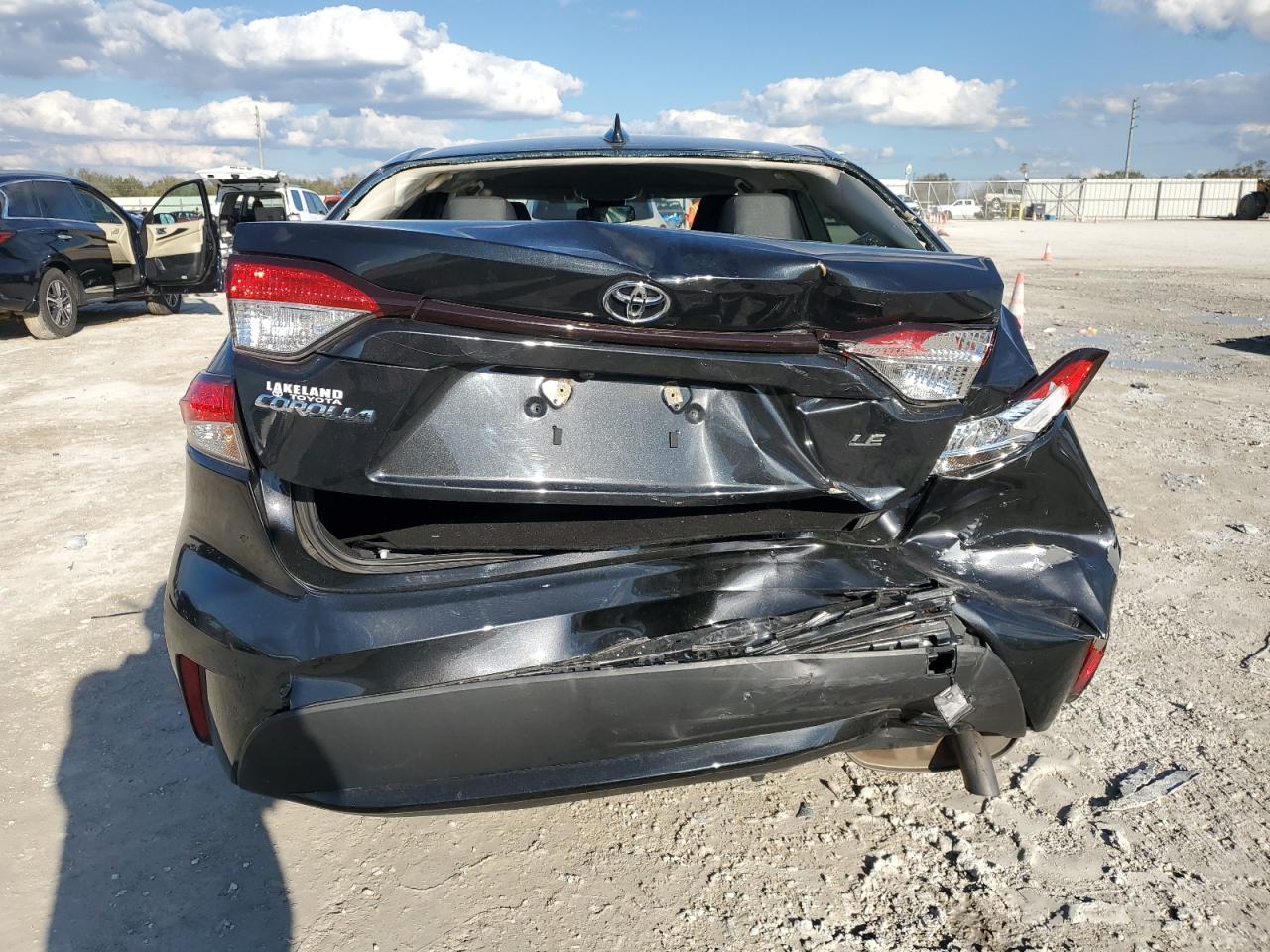 2022 Toyota Corolla - Image 6