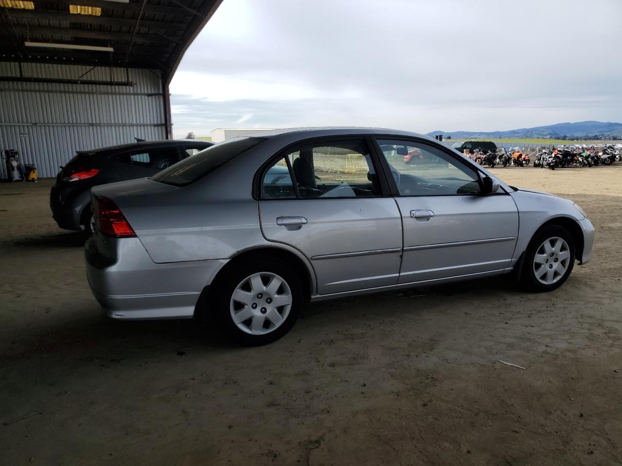 2005 Honda Civic - Image 3