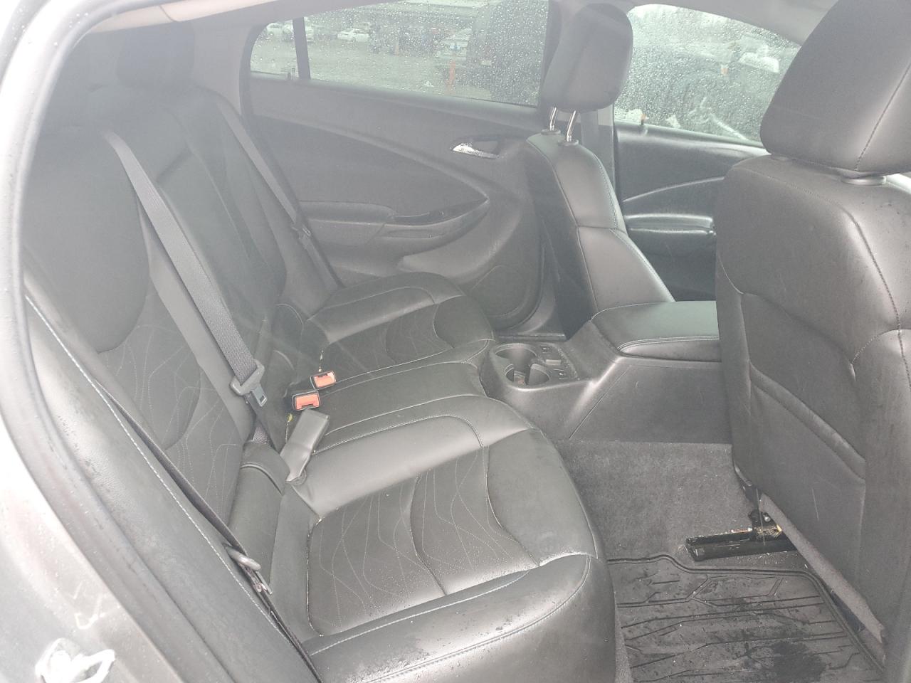 2019 Chevrolet Volt - Image 10