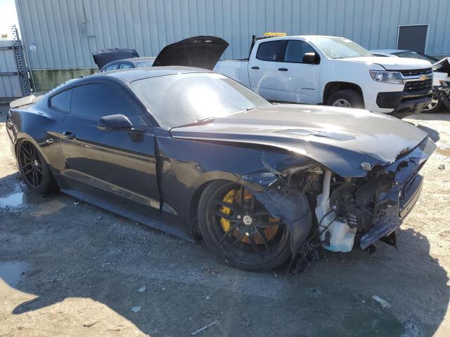  FORD MUSTANG 2016 Czarny