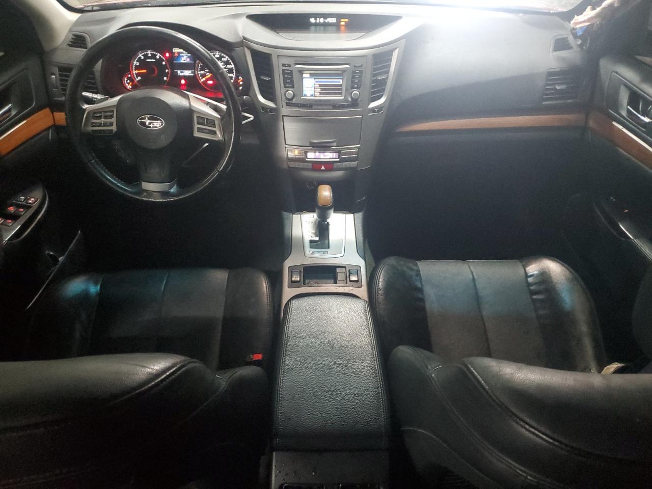 2013 Subaru Outback - Image 8
