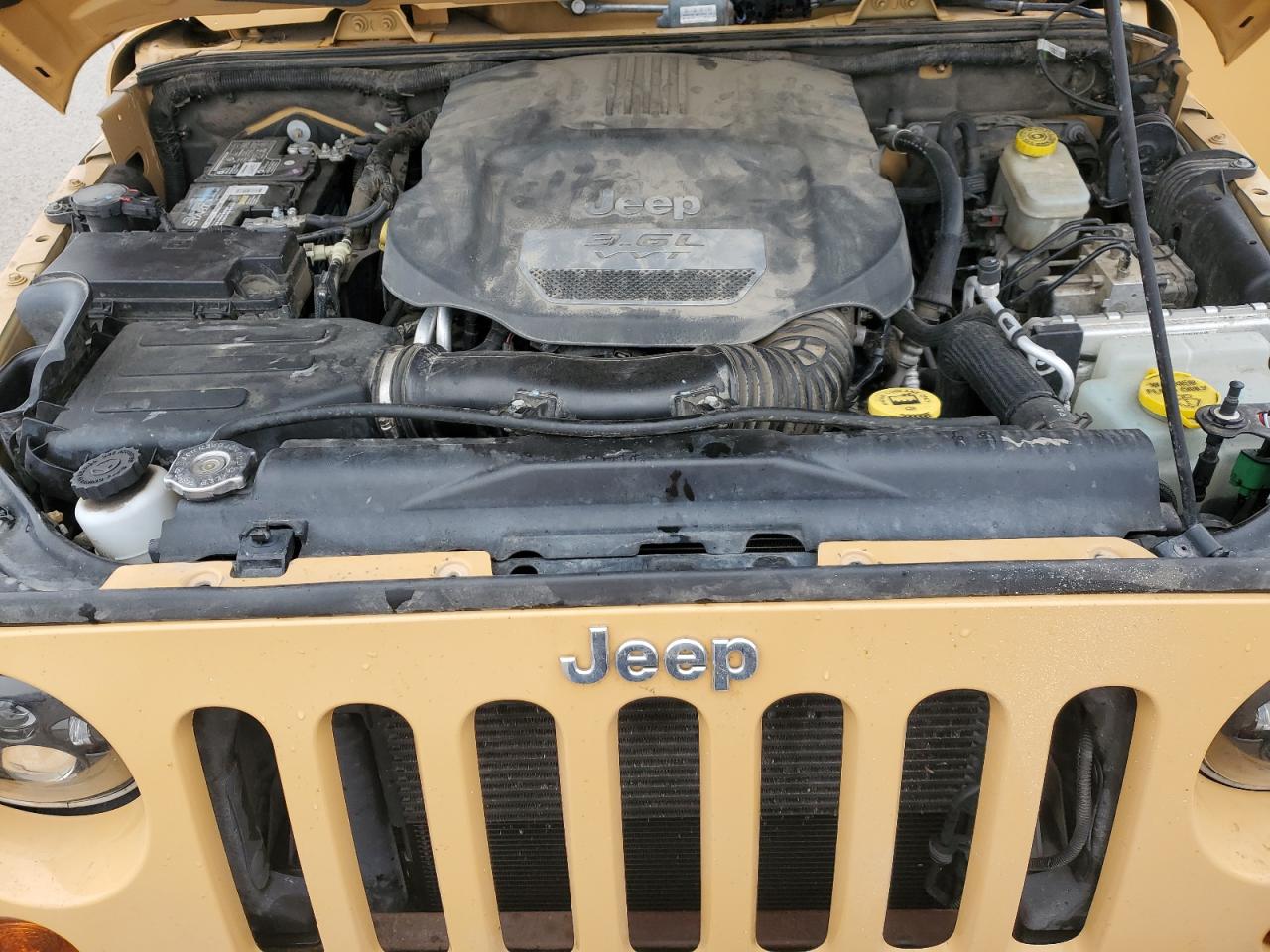 2013 Jeep Wrangler - Image 11