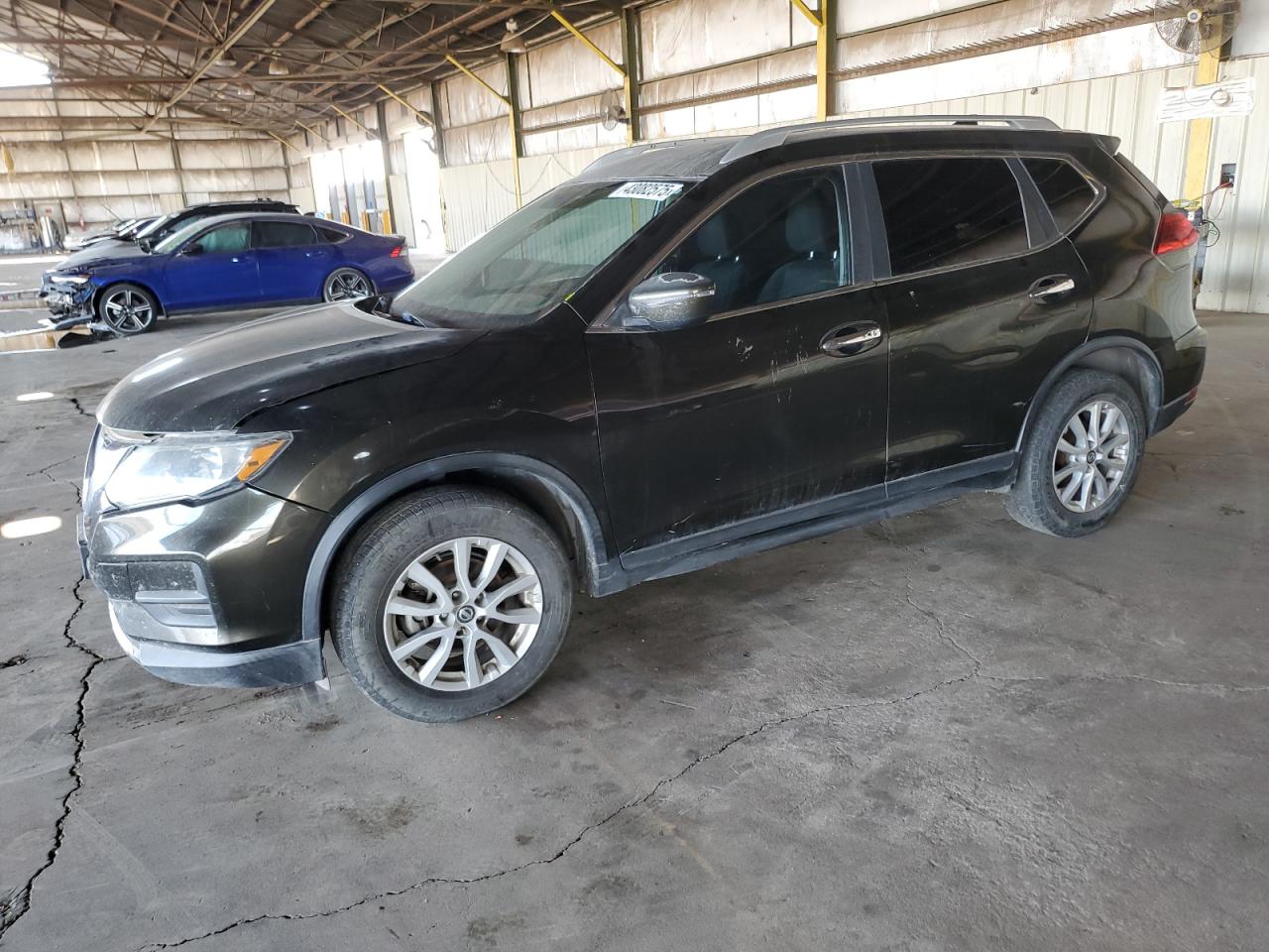 KNMAT2MV7HP582453 NISSAN ROGUE 2017