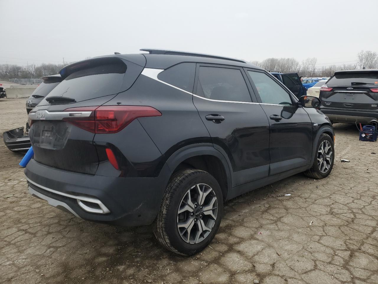 2022 Kia Seltos - Image 3