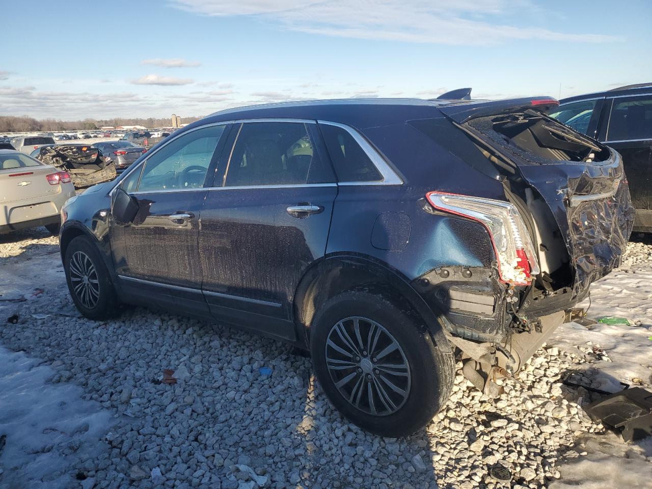 2017 Cadillac XT5 - Image 2