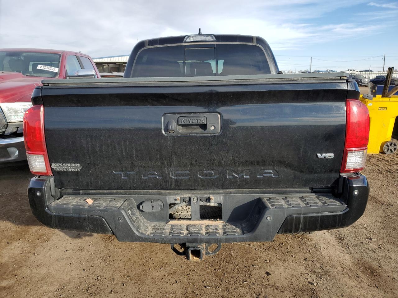 2017 Toyota Tacoma - Image 6