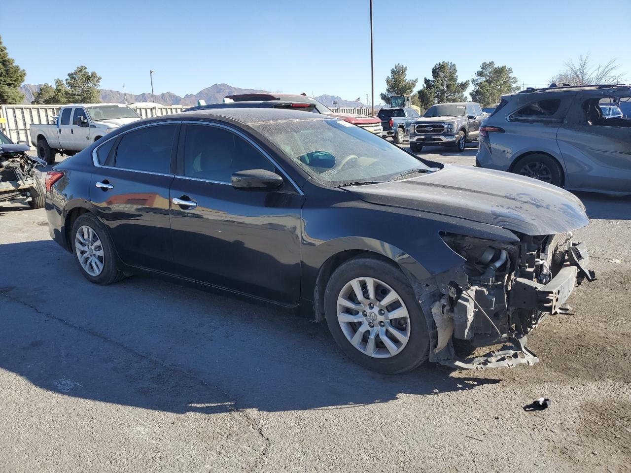 2016 Nissan Altima - Image 4