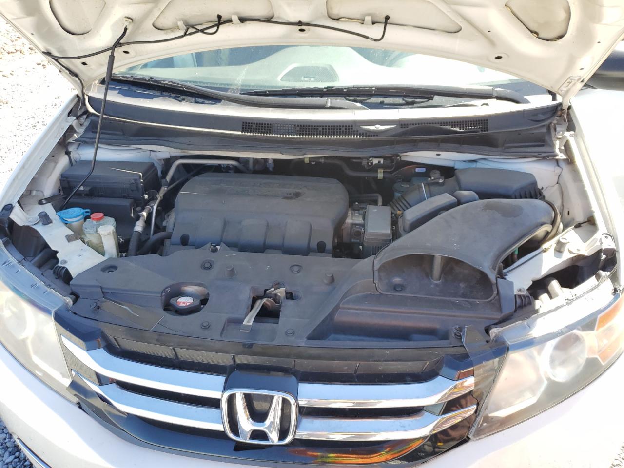 2016 Honda Odyssey - Image 12