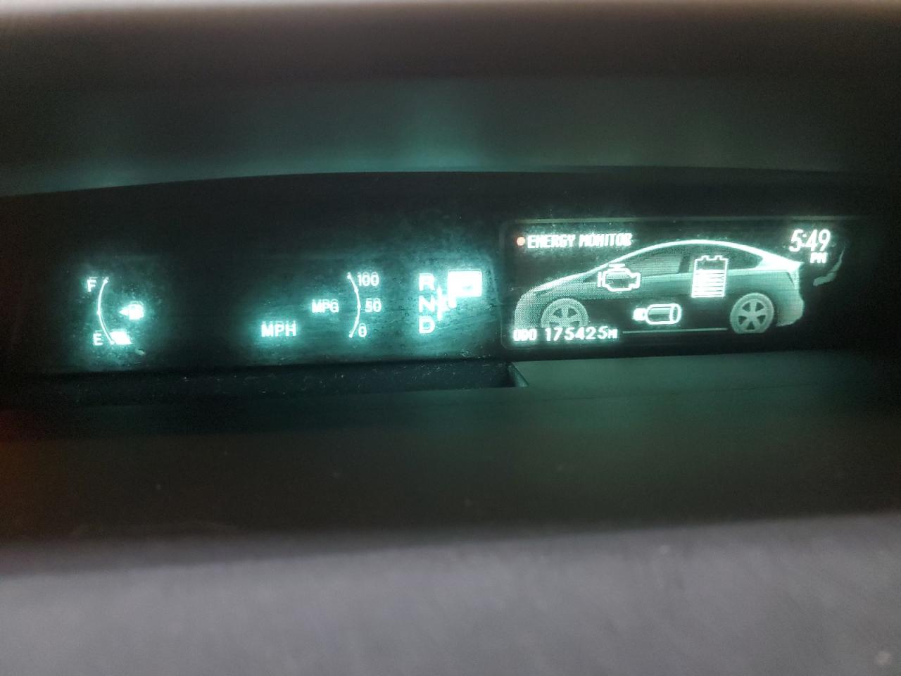 2014 Toyota Prius - Image 9
