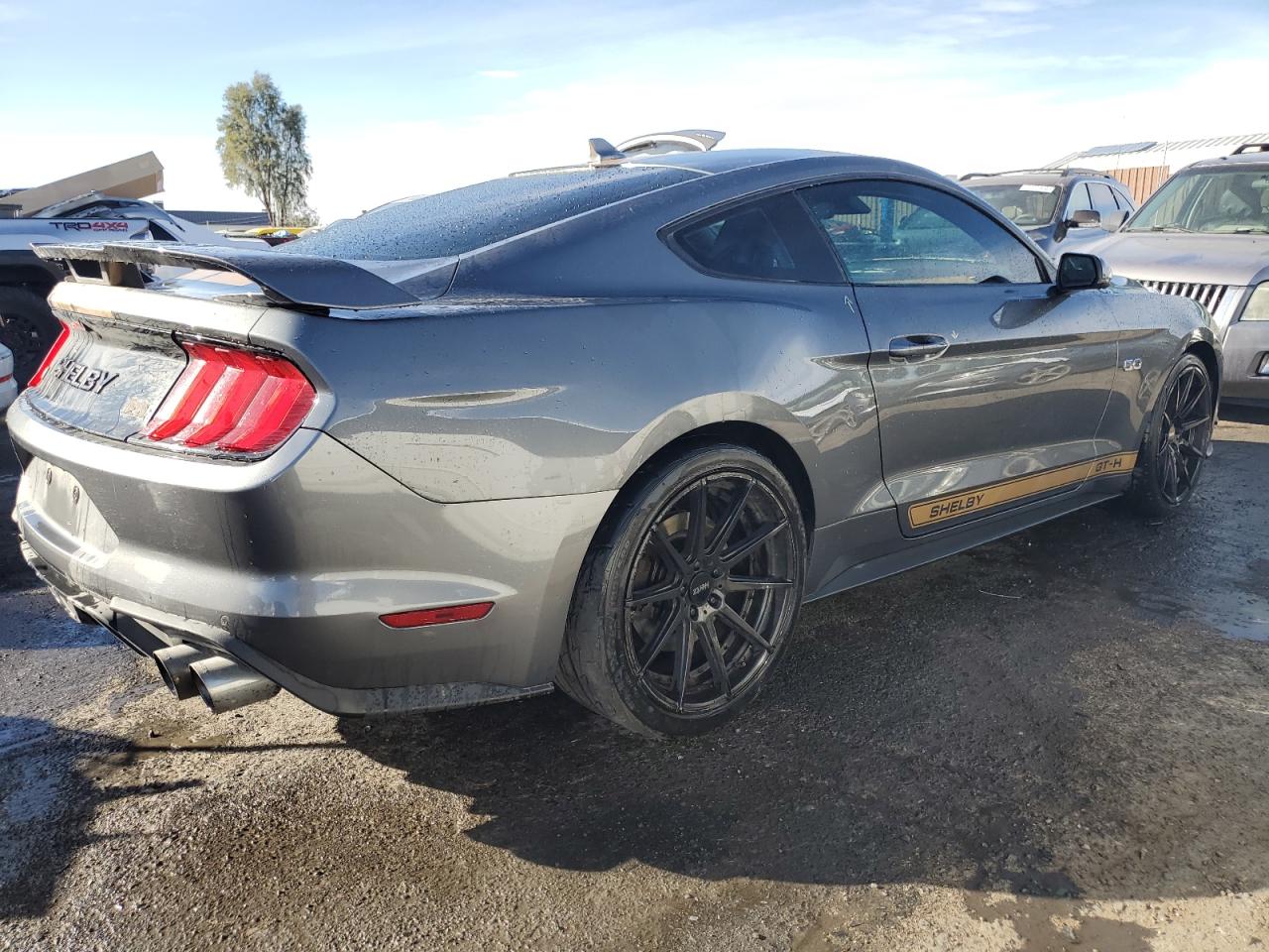 2022 Ford Mustang - Image 3