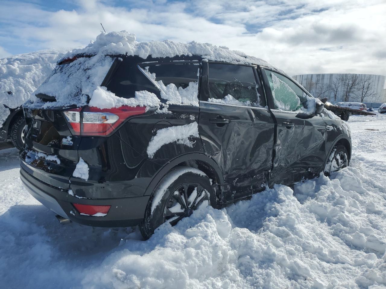 1FMCU9GD0JUC25250 FORD ESCAPE 2018