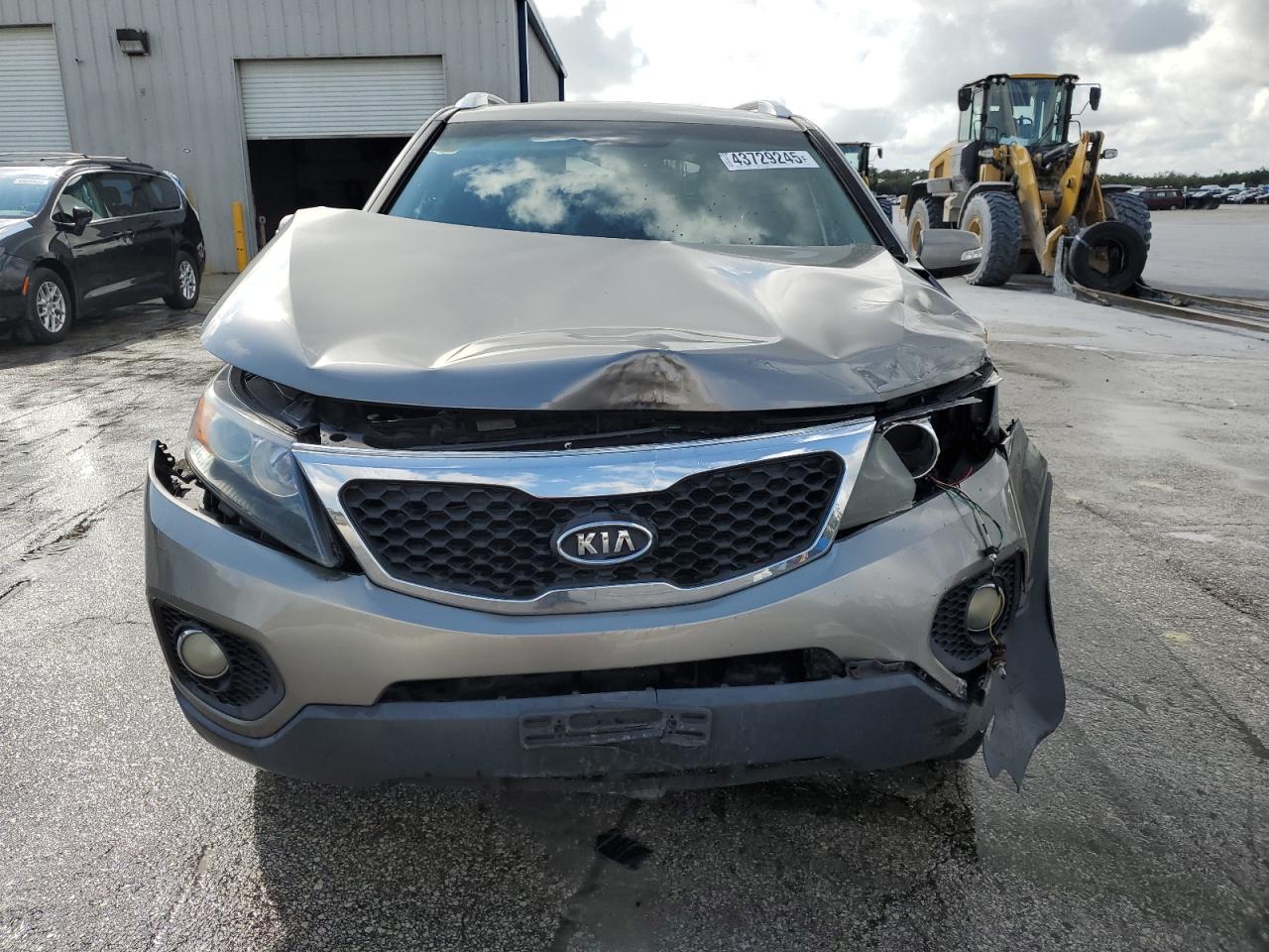 2011 Kia Sorento - Image 5