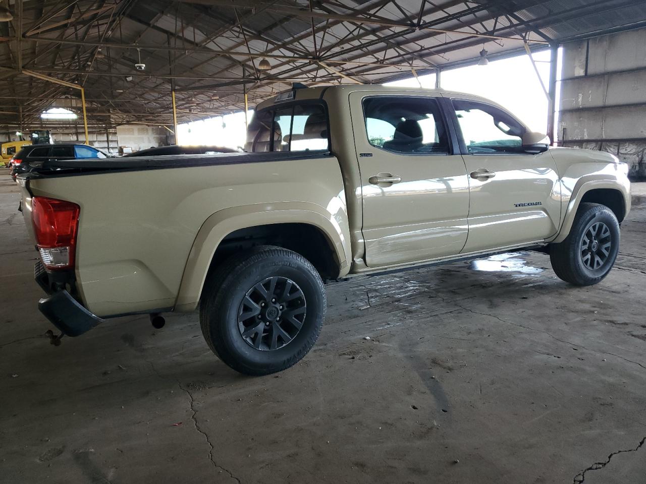 2017 Toyota Tacoma - Image 3