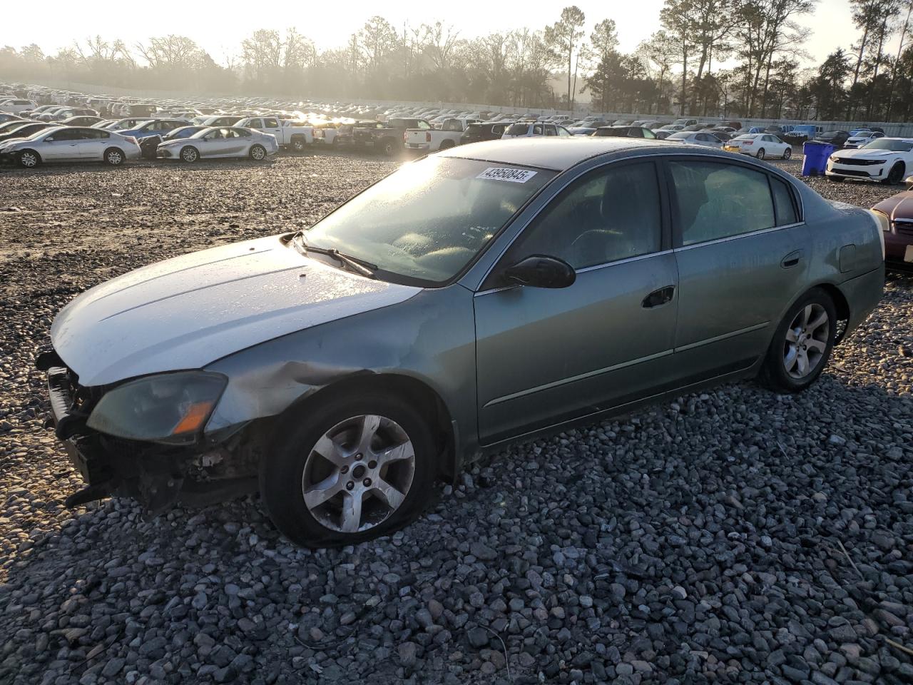2005 Nissan Altima - Image 1