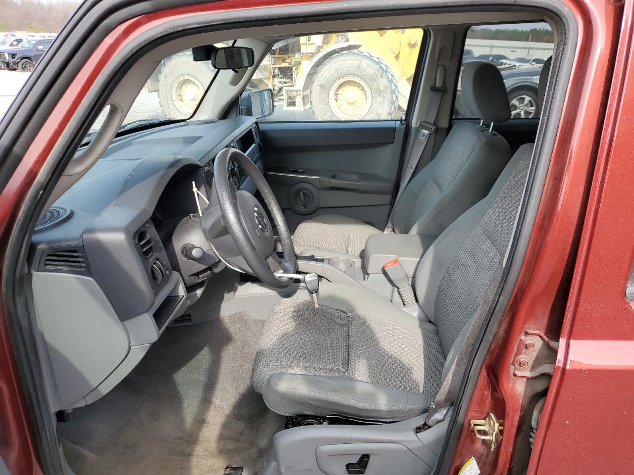 2007 Jeep Commander - Image 7