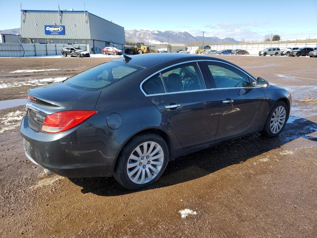 2013 Buick Regal - Image 3